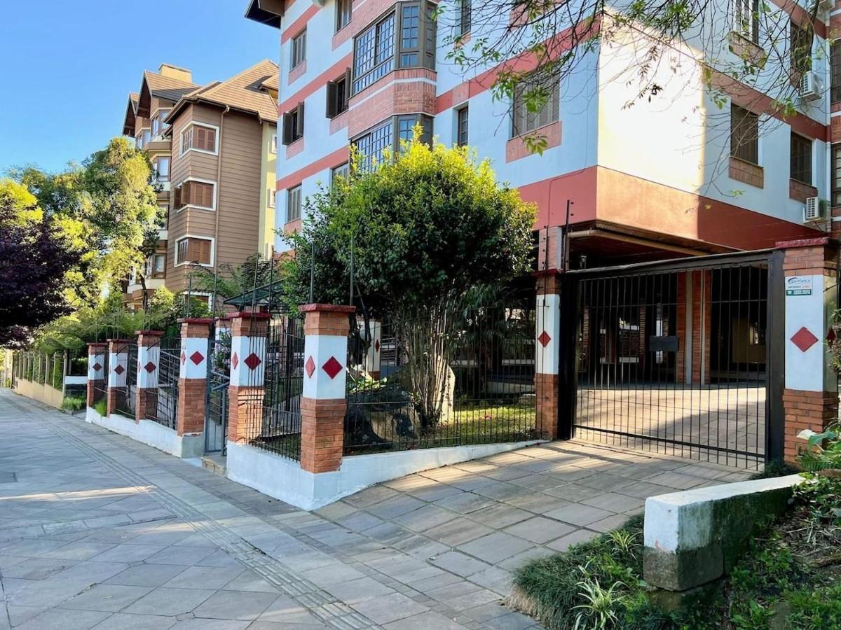 Apartamento San Pietro Centro 3 Dorm By Achei Temporada 格拉玛多 外观 照片