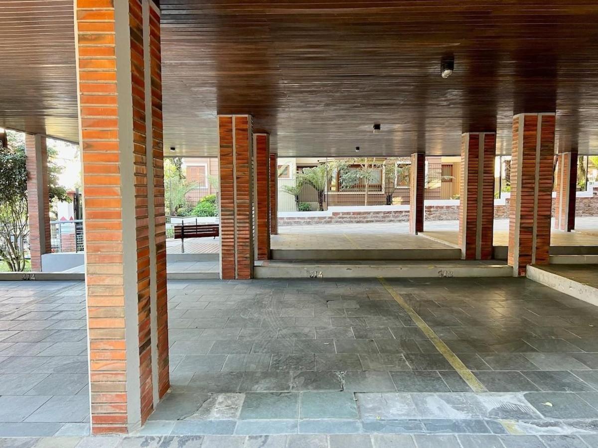 Apartamento San Pietro Centro 3 Dorm By Achei Temporada 格拉玛多 外观 照片